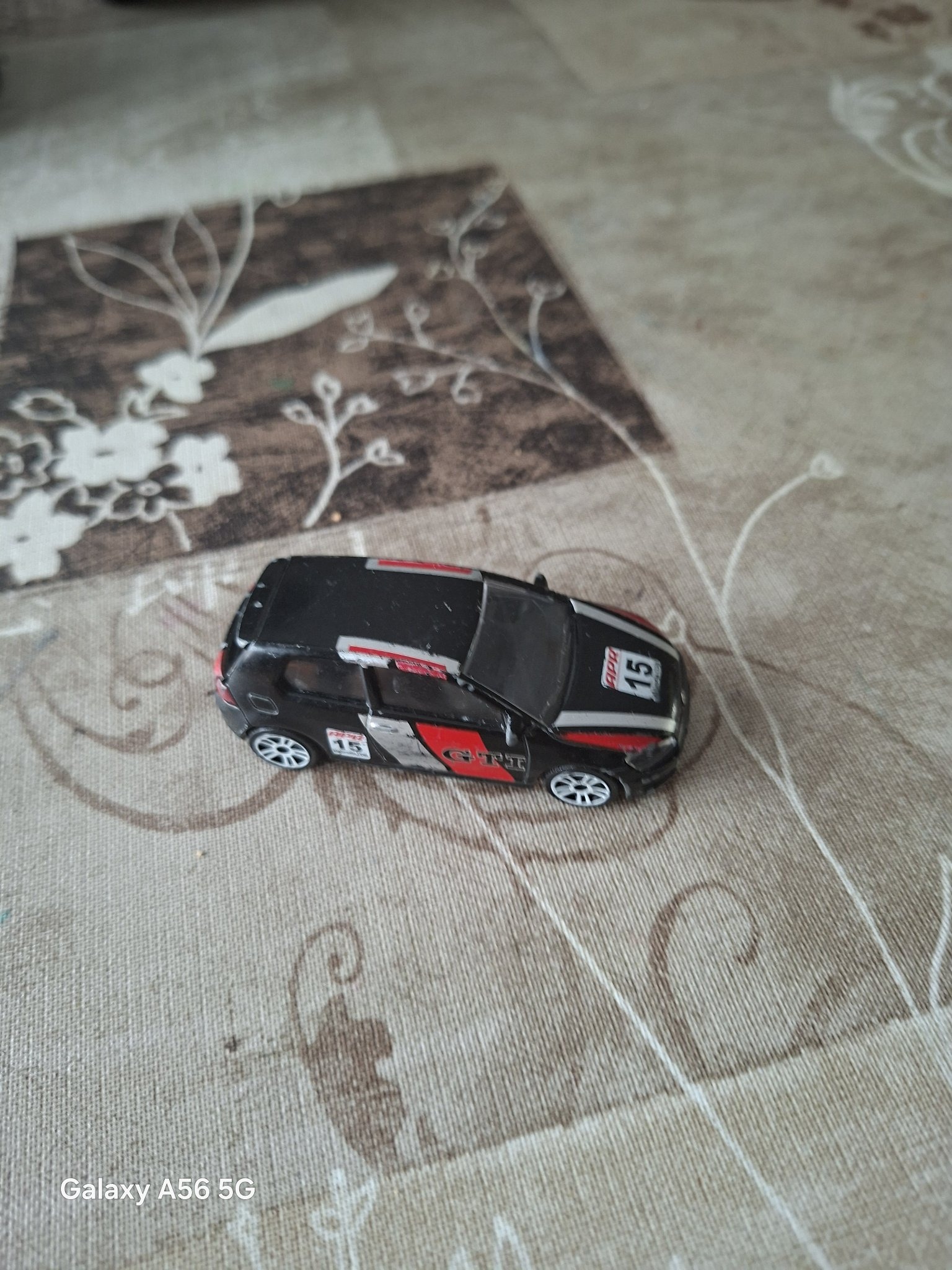 Submitted photo of Diecast Volkswagen Golf GTI toy car (not authenticated)