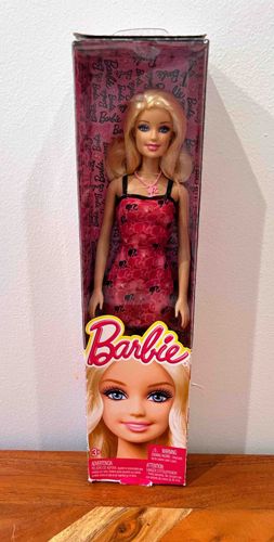 Mattel Barbie Fashionista Pink Logoprint Dress Doll