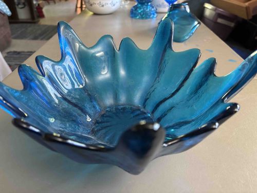 Teal Blue Art Glass Scalloped Bowl (Possibly Empoli or Murano Style)