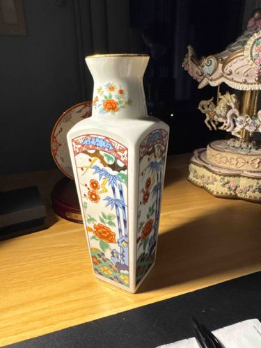 Japanese Imari Style Square Porcelain Vase
