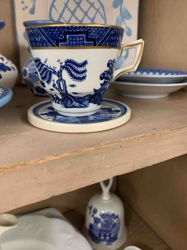 Gilded Willow Pattern Porcelain Teacup with Coaster