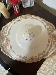 Vintage Lidded Vegetable Dish or Covered Casserole Dish