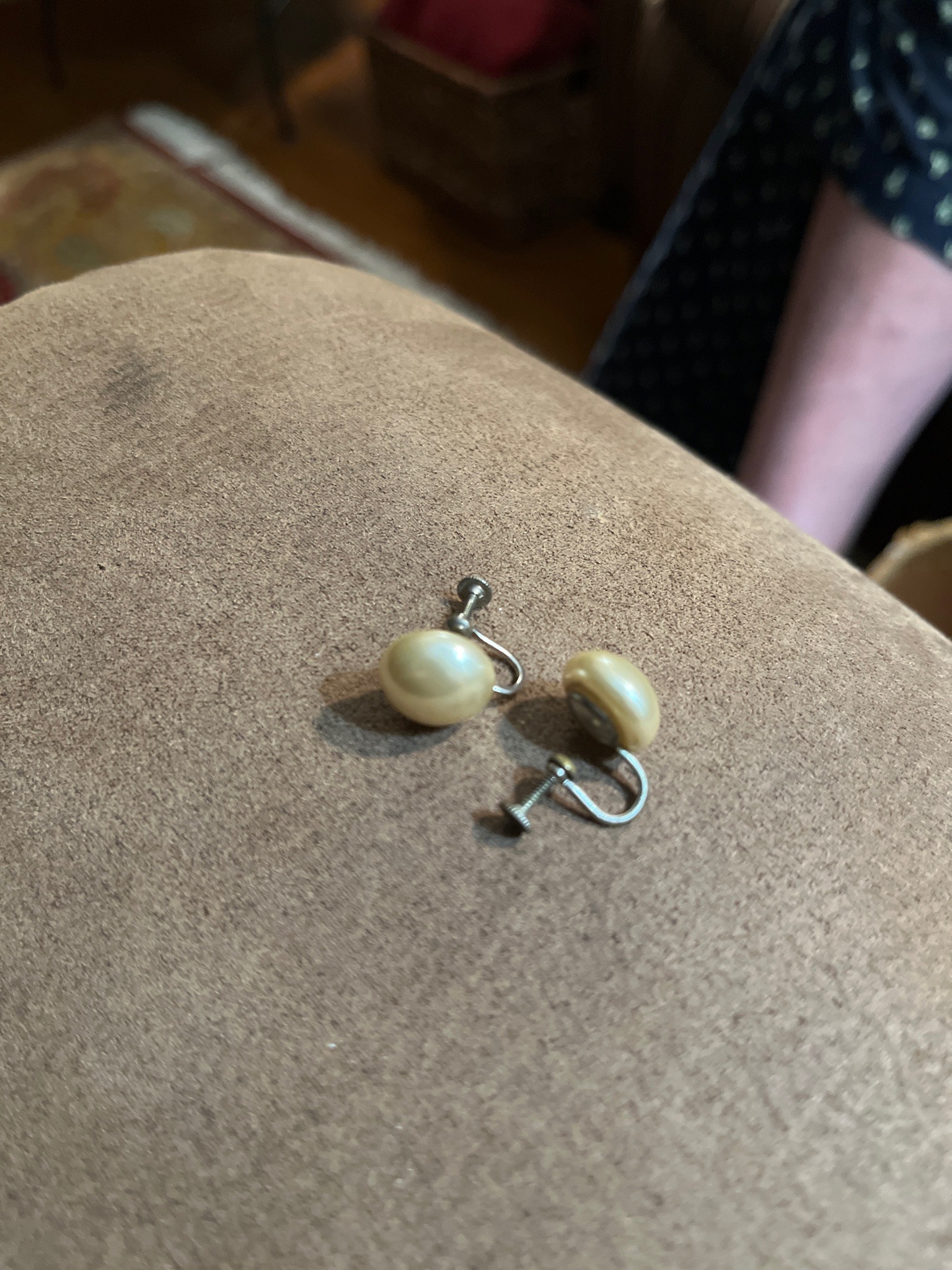Submitted photo of Vintage screw-back faux pearl earrings