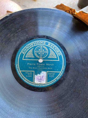 Zonophone Record: Prairie Flower March by The Black Diamonds Band