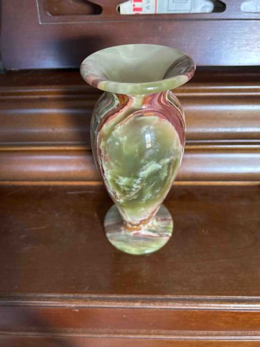 Polished Onyx Stone Vase