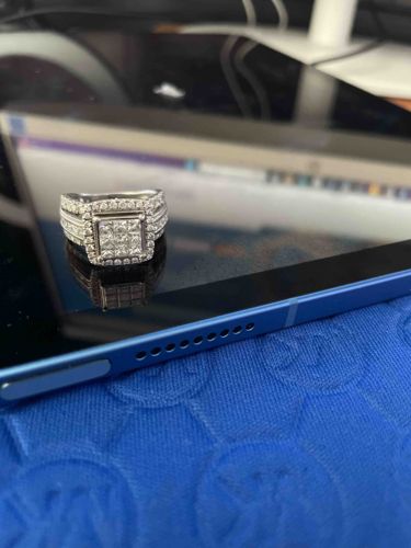 Diamond Cluster Ring