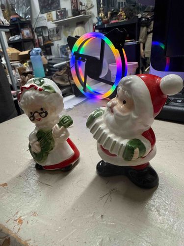 Mrs. Claus and Santa Claus Ceramic Salt and Pepper Shakers Set