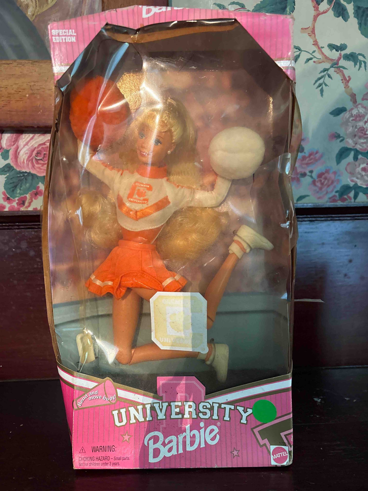 University Barbie - Clemson University Special Edition (1996)