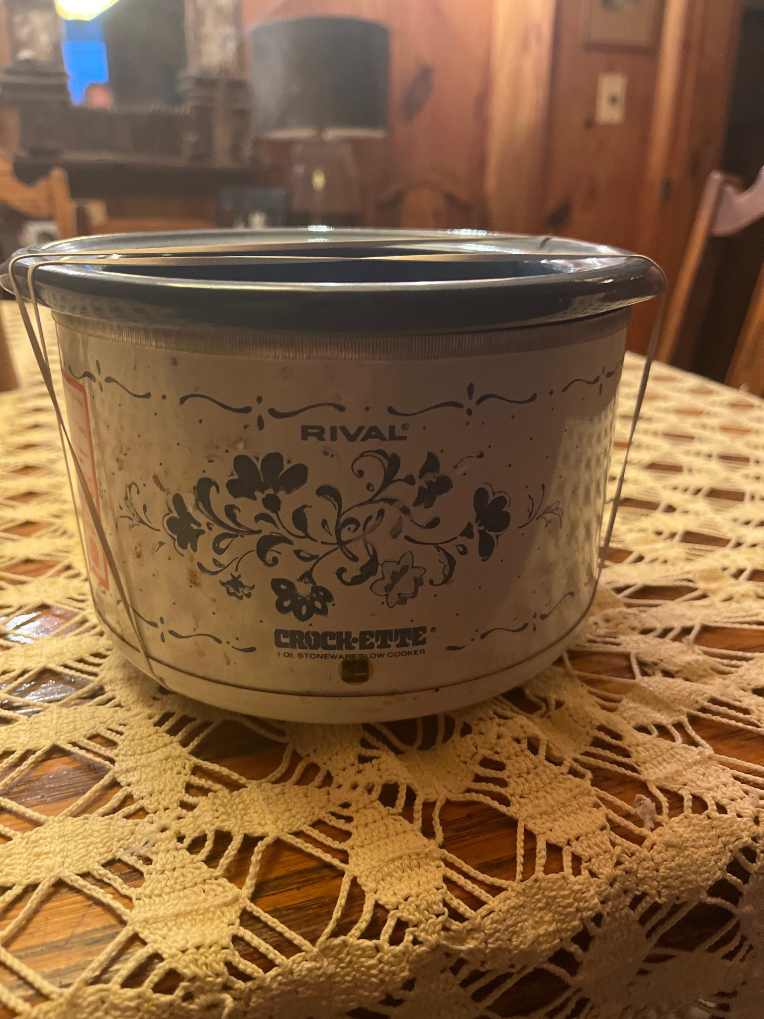 Submitted photo of Rival Crock-Ette Slow Cooker (not authenticated)