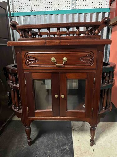 Victorian-Style Display Cabinet with Gallery Rail