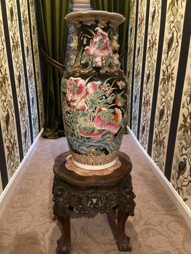 Large Chinese Famille Noire Baluster Vase with Foo Dog Handles on a Carved Wood Stand