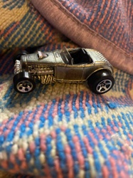 Hot Wheels '32 Ford Roadster Die-cast Car