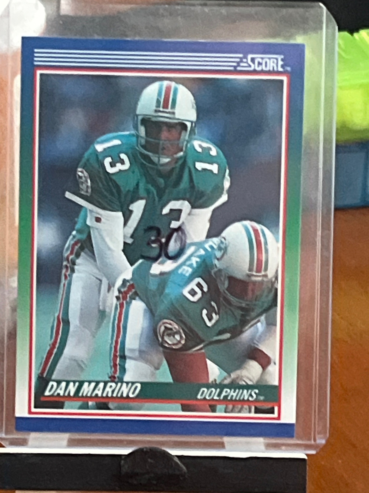 1990 Score Dan Marino Football Card #30