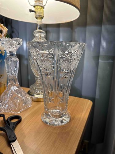 Pinwheel Pattern Cut Lead Crystal Vase