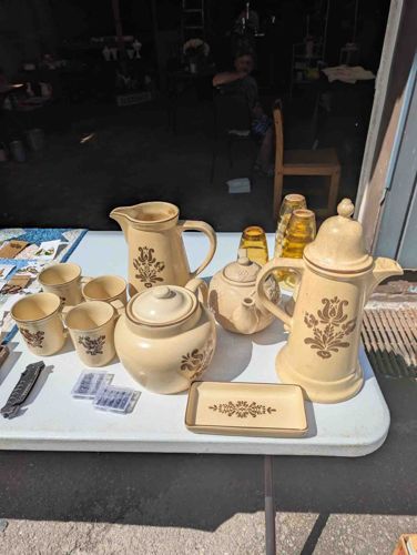 Vintage "Brown Floral" Pattern Ceramic Dinnerware Collection