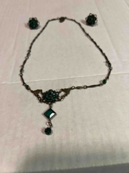 Art Deco Style Emerald Green Rhinestone Necklace and Earring Set
