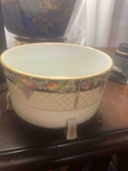 Hand-Painted Footed Porcelain Fruit Motif Bowl