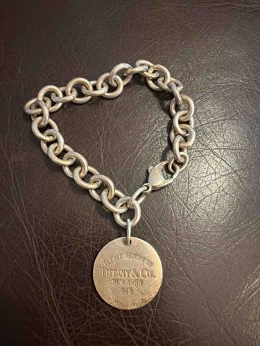 Tiffany & Co. Return to Tiffany Round Tag Bracelet