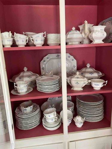 Chelsea Ironstone Dinnerware Set with Fleur-de-Lis Pattern