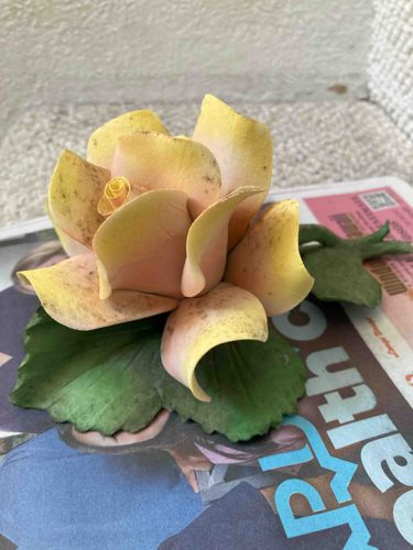 Capodimonte Yellow Rose Ceramic Flower