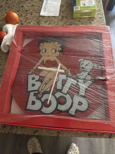 Betty Boop Novelty Wall Clock