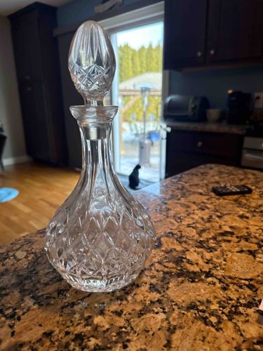 Royal Limited Crystal Decanter with Stopper