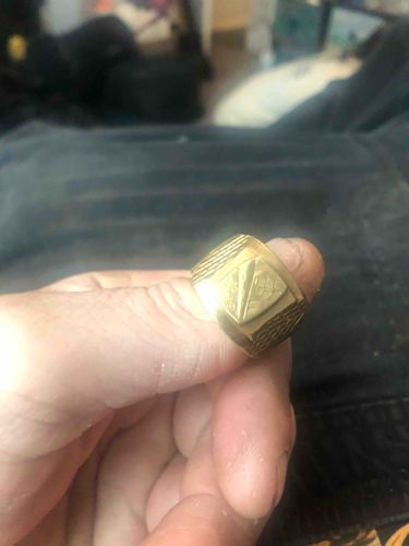 18k Heavy Gold Signet Ring