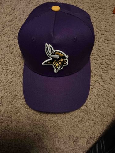 Minnesota Vikings Flat-Brimmed Baseball Cap