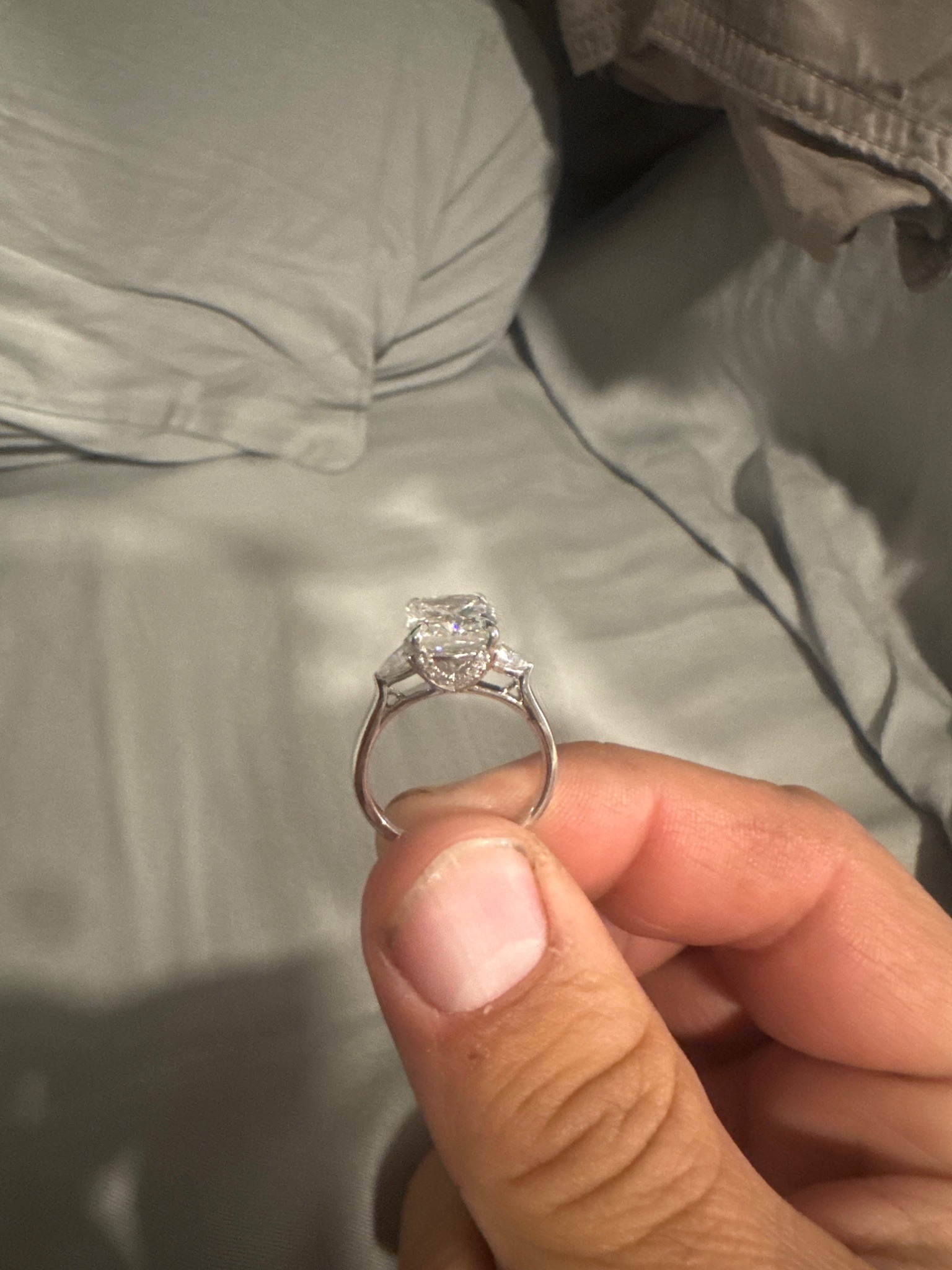 Submitted photo of Multi-stone diamond engagement ring (unauthenticated)
