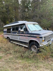 Ford Econoline E-Series Camper Van (Late 1980s-Early 1990s)