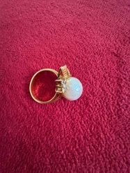 Vintage 18k Gold Baroque Pearl and Diamond Accent Ring