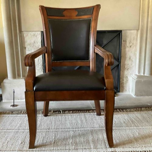 Classical Style Armchair