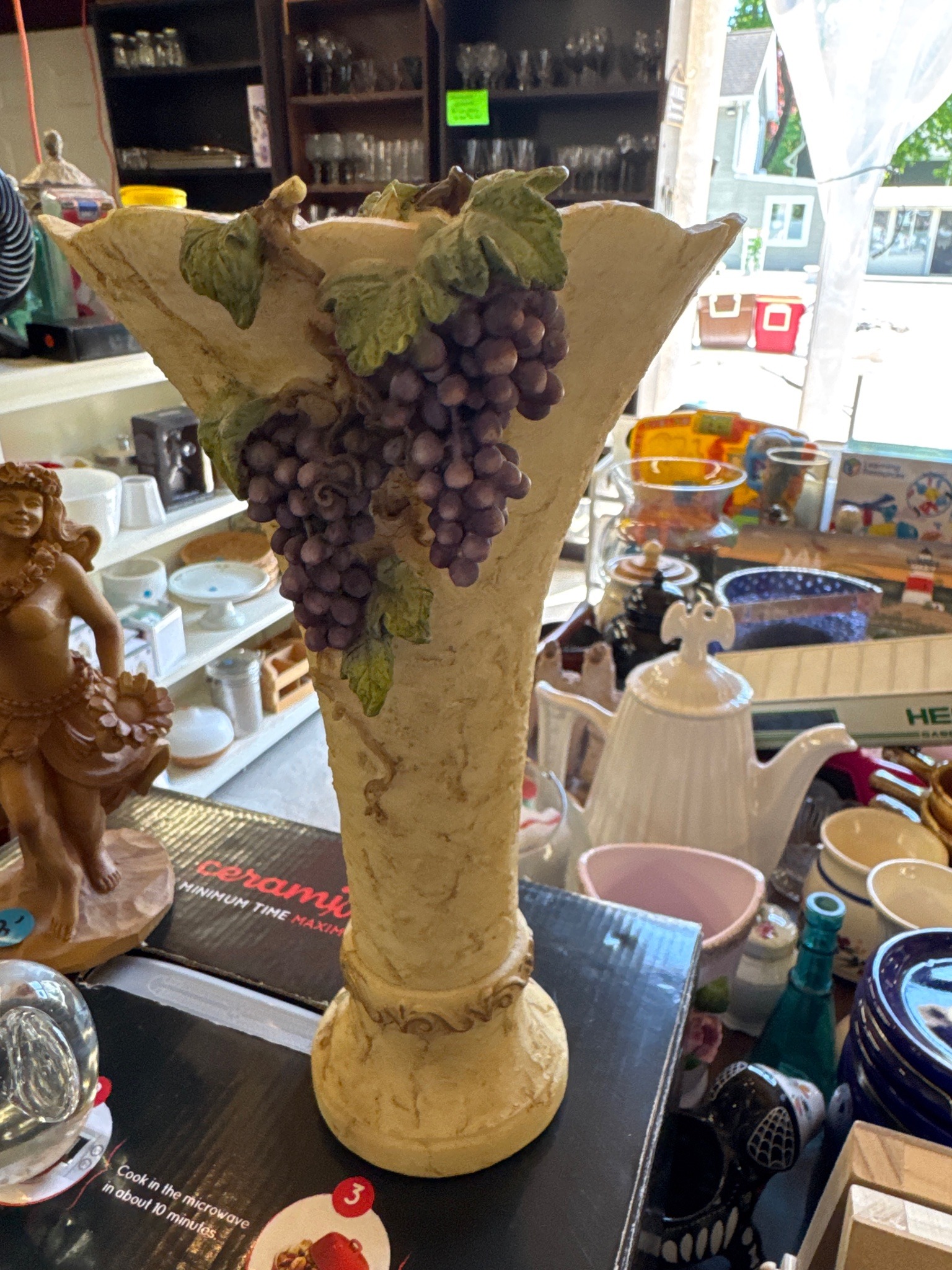 Toscana Style Resin Vase with Grapevine Relief