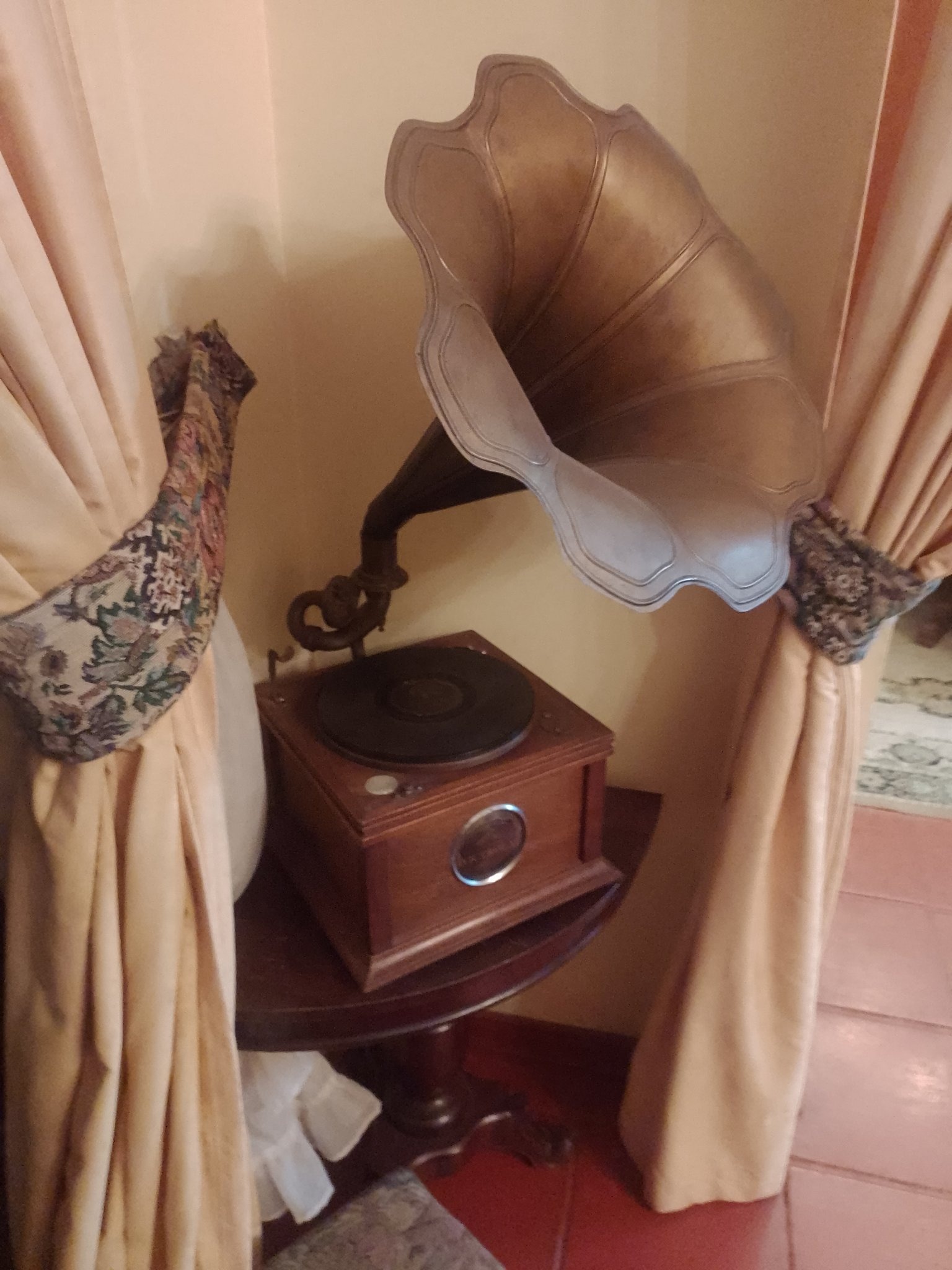 Submitted item photo