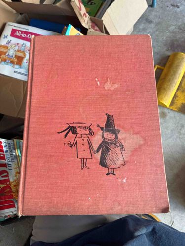Madeline by Ludwig Bemelmans (Hardcover Book)