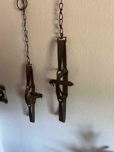 Pair of Antique/Vintage Muskrat Conibear/Jump Traps