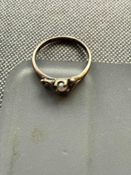 Vintage Pearl and Floral Motif Ring