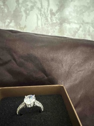 18k White Gold Zirconia Ring