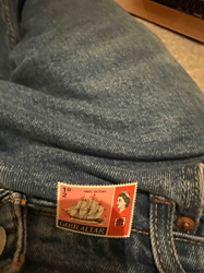 Gibraltar 1D Postage Stamp depicting HMS Victory and Queen Elizabeth II