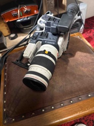 Canon XL1 MiniDV Digital Camcorder with Interchangeable Lens