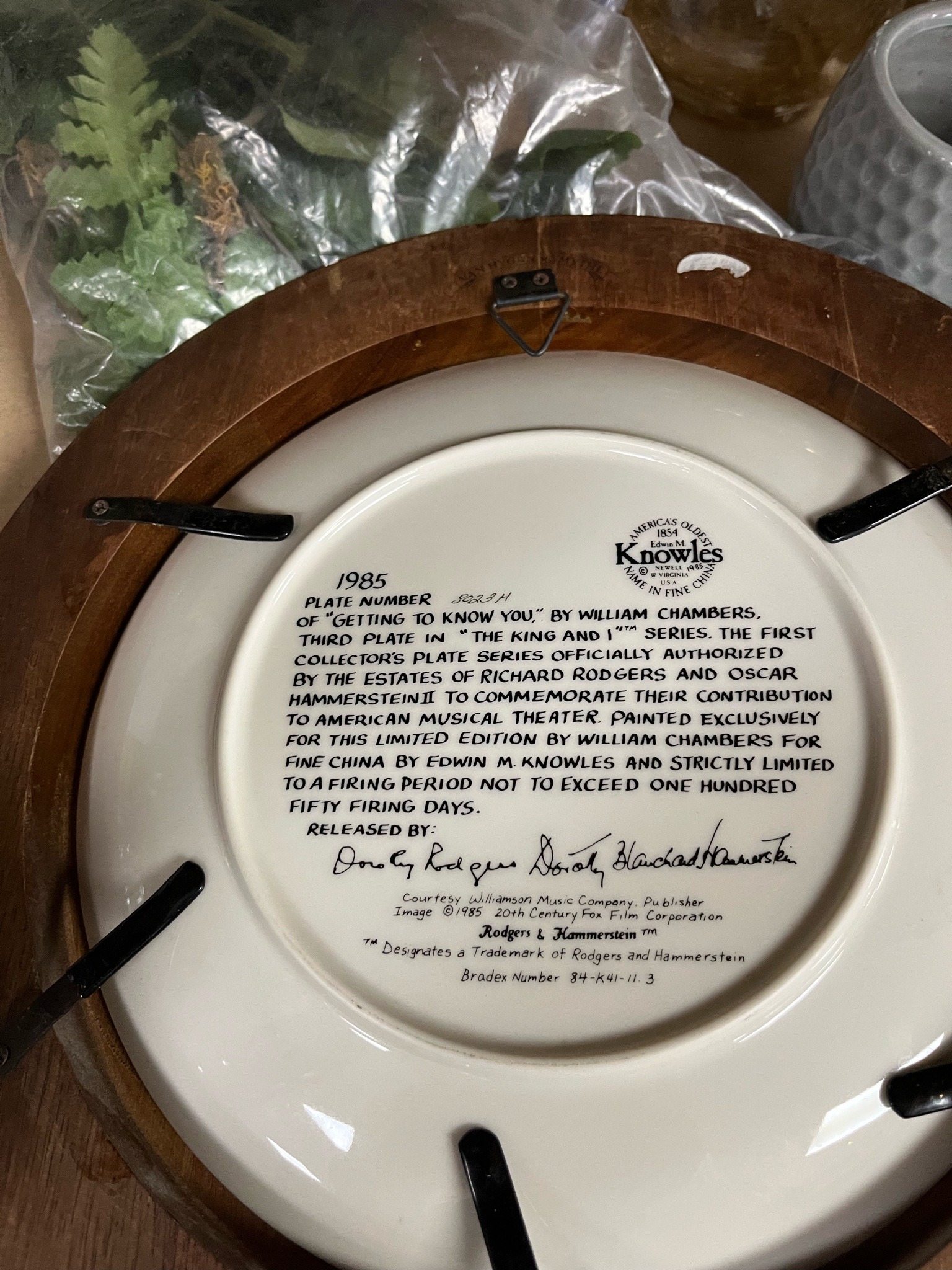 Submitted photo of Edwin M. Knowles Collector Plate (not authenticated)