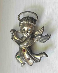 Vintage Angel/Cherub Figural Brooch with Rhinestones