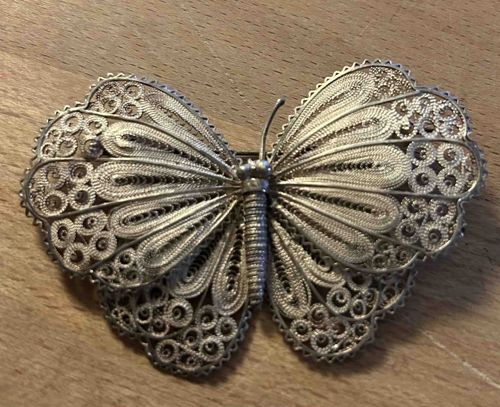 Vintage Filigree Silver Butterfly Brooch/Pin