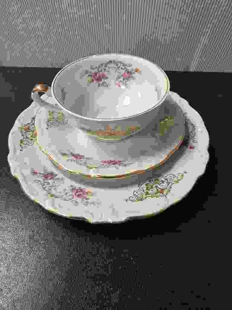 Vintage Porcelain Teacup Trio with Floral Transfer and Gilt Rim