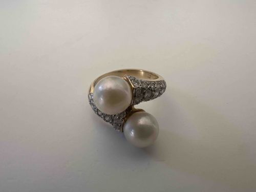 18k Gold Pave Diamond and Cultured Pearl Bypass Ring