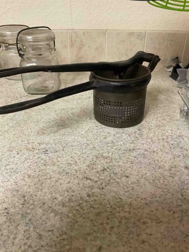 Vintage Hand-Crank Food Mill / Ricer