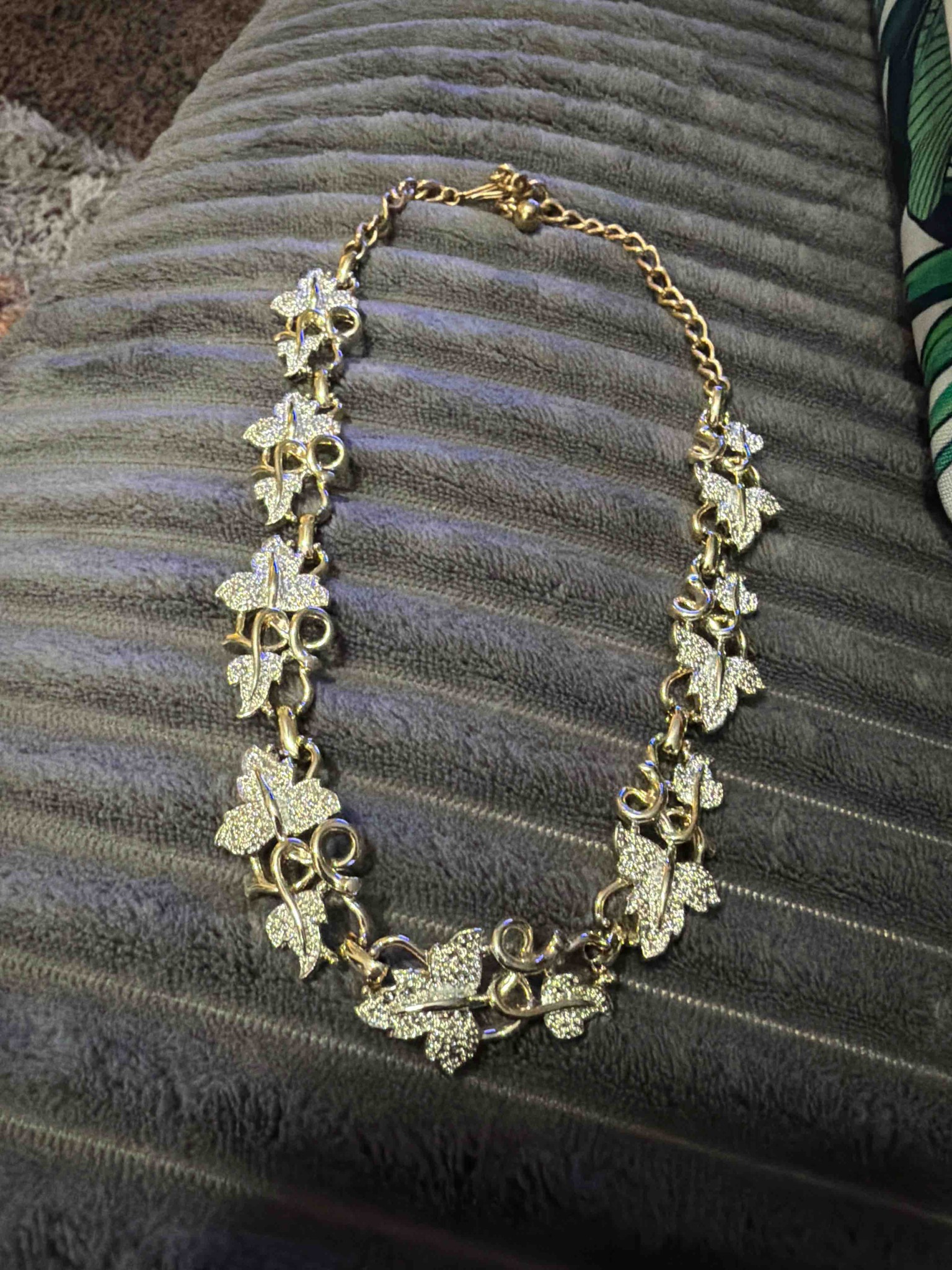 Vintage Trifari Ivy Leaf Costume Jewelry Necklace