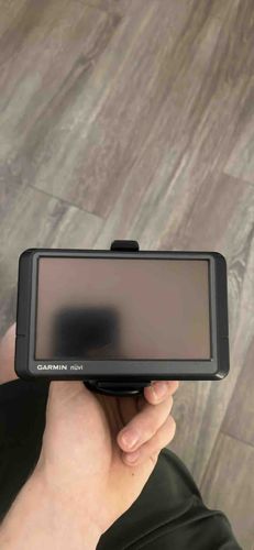 Garmin nüvi Portable GPS Navigator