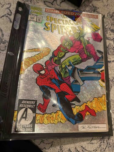 The Spectacular Spider-Man #200 (Giant-Sized Collectors' Issue) from 1993, with Foil Cover