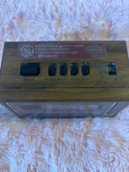 GE Faux Wood Grain Clock Radio